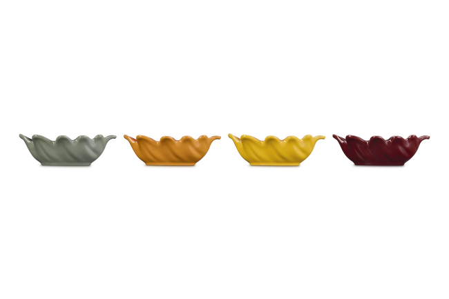 Le Creuset Stoneware Set of 4 Oak Leaf Mini Dishes image number 3