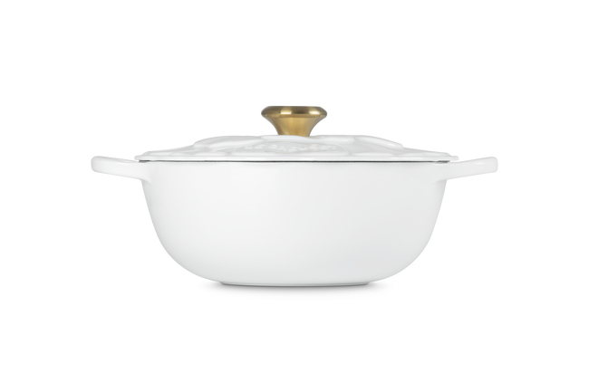 Le Creuset Cast Iron Signature Petal Soup Pot 26cm image number 6