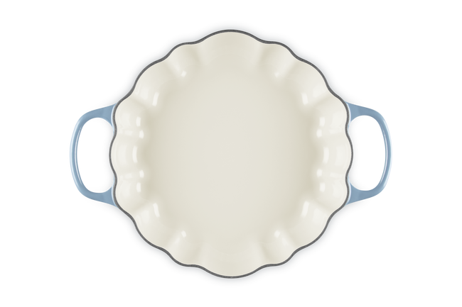 Le Creuset Cast Iron Signature Pumpkin Shallow Casserole 28cm ChambrayChambray image number 5