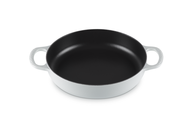 Le Creuset Cast Iron Signature Everyday Pan 28cm Cotton image number 2