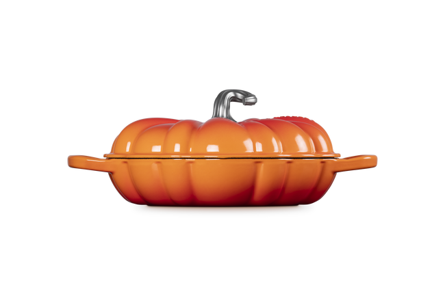 Cast Iron Signature Shallow Pumpkin Casserole image number 2