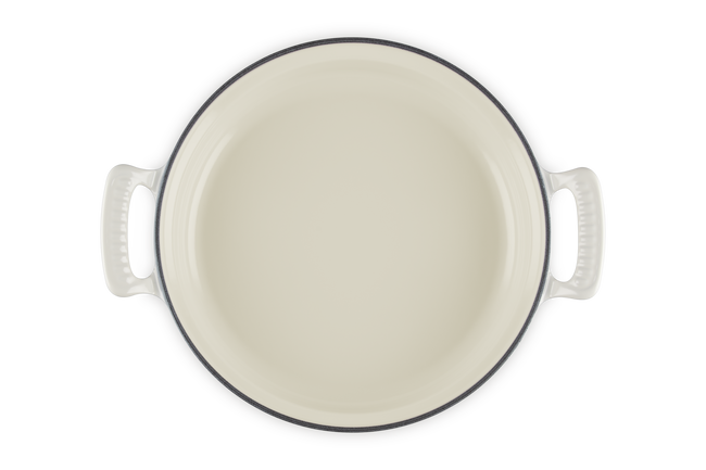 Le Creuset Cast Iron Classic Modern Heritage Shallow Casserole 28cm MeringueMeringue image number 4