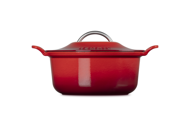 Le Creuset Cast Iron Classic Modern Heritage Round Casserole 26cm CeriseCerise image number 3