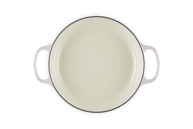 Le Creuset Cast Iron Signature Shallow Casserole with GlaStainless Steel Lid 26cm ShallotShallot image number 4