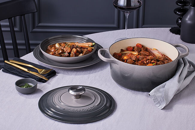 Cast Iron Signature Round CasseroleFlint image number 8