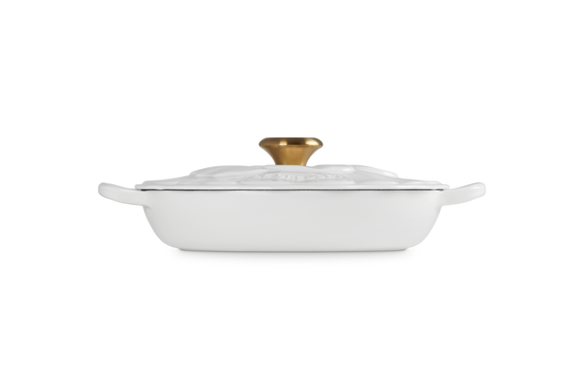Cast Iron Petal Shallow CasseroleWhite image number 3