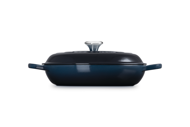 Cast Iron Signature Shallow CasseroleNuit image number 4