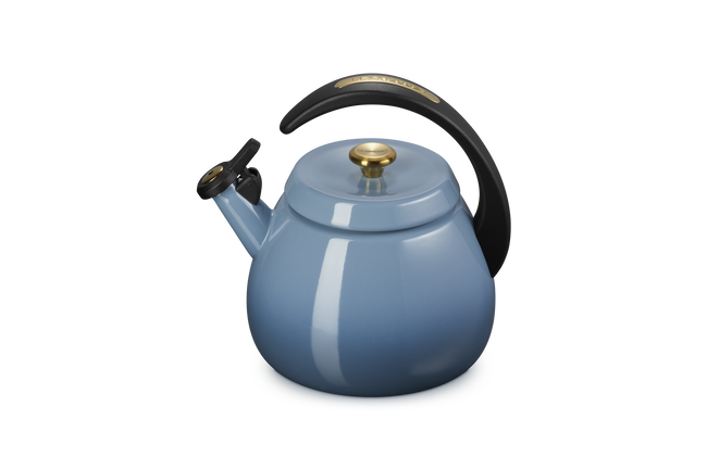 Le Creuset Cloche Kettle with Gold Knob 2.1L ChambrayChambray image number 3