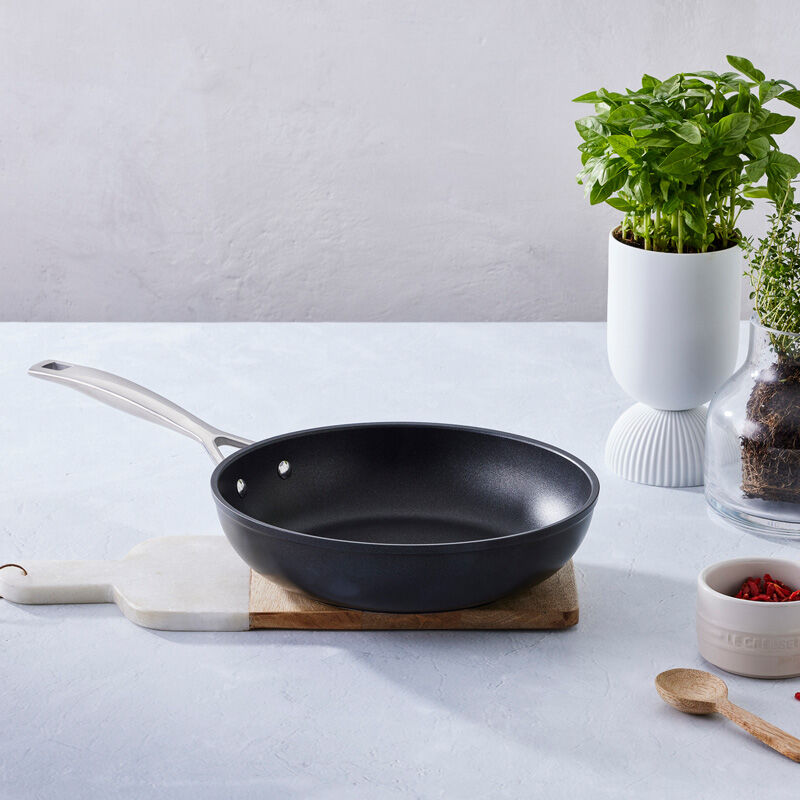調理器具 LE CREUSET toughened non-stick Toughened Non-Stick 6-Piece Cookware Set | Le Creuset®