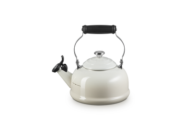 Whistling Teakettle with Stainless Steel Knob
