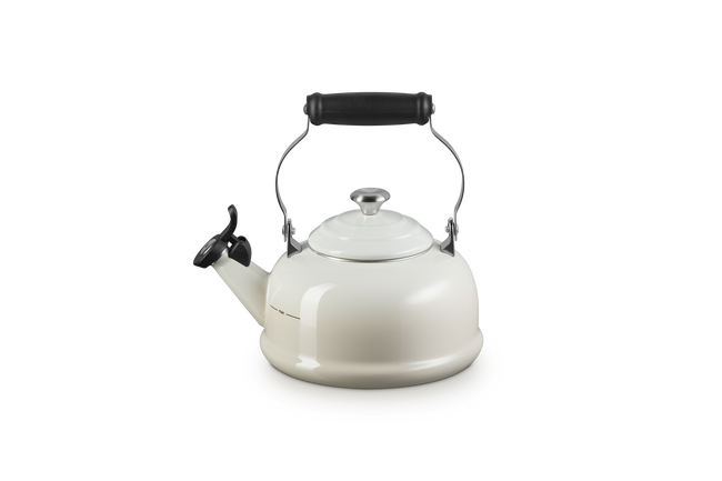 Whistling Teakettle with Stainless Steel KnobMeringue image number 1