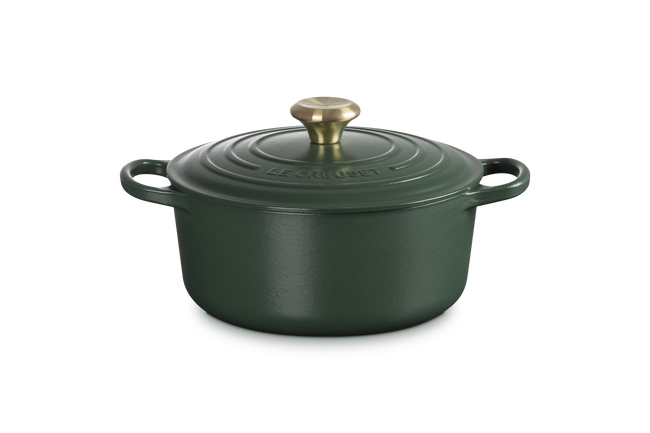 Le Creuset Cast Iron Signature Round Casserole 24cm For&ecirc;tFor&ecirc;t image number 1