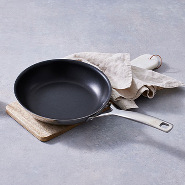 3-ply Stainless Steel Non-Stick Frying Pan image number 6