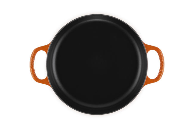 Cast Iron Signature Everyday PanFlame image number 4