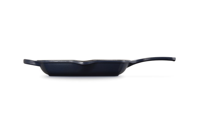 Le Creuset Cast Iron Signature Square Skillet Grill 26cm Matte BlackMatte Black image number 3