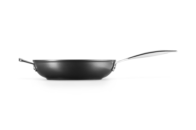 Toughened Non-Stick Deep Frying Pan with Helper Handle image number 3