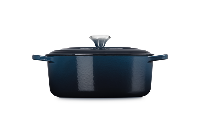 Cast Iron Signature Oval CasseroleNuit image number 3
