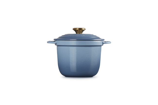 Cast Iron Cocotte Every with Stoneware Inner LidChambray image number 4