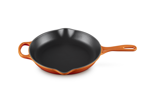 Le Creuset Cast Iron Signature Skillet 26cm FlameFlame image number 2