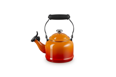 Le Creuset Demi Kettle with StainleStainless Steel Steel Knob 1.1L Flame