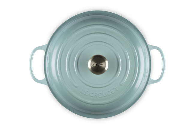 Cast Iron Signature Shallow CasseroleSage image number 5