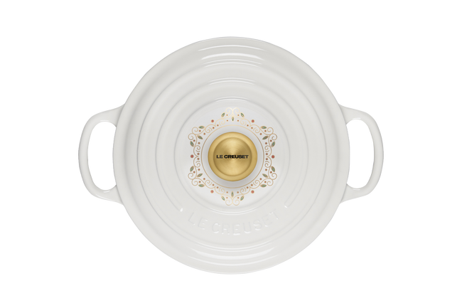 Le Creuset Cast Iron Signature Round No&ecirc;l 12 Days of Christmas 22cm White image number 3