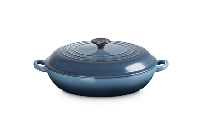 Le Creuset Cast Iron Classic Shallow CasseroleMarine image number 1
