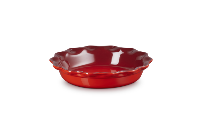 Stoneware Heritage Pie DishCerise image number 3