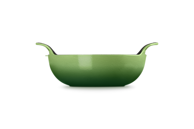 Le Creuset Cast Iron Classic Balti Dish 24cm Bamboo GreenBamboo image number 3