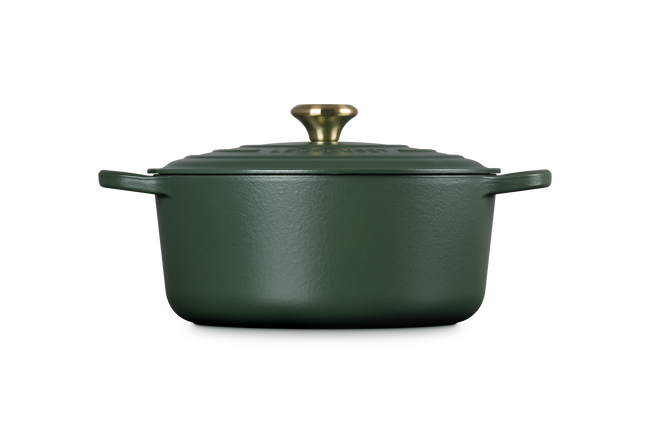 Le Creuset Cast Iron Signature Round Casserole 28cm For&ecirc;tFor&ecirc;t image number 3