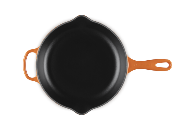 Le Creuset Cast Iron Signature Skillet 26cm FlameFlame image number 4