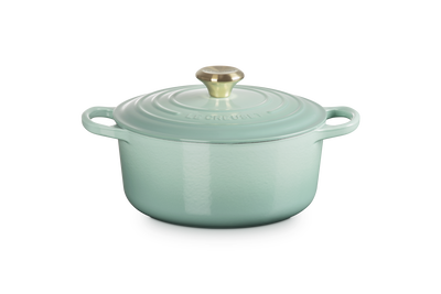 Cast Iron Signature Round Casserole