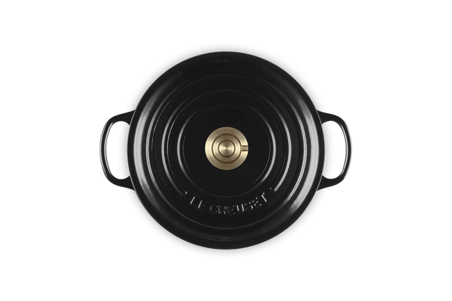 Le Creuset Cast Iron Signature Round Casserole 20cm OnyxOnyx image number 5