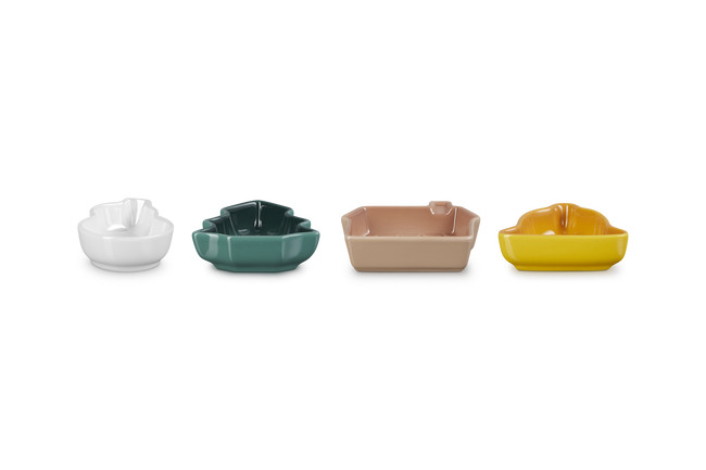 Stoneware Set of 4 Festive Mini Dishes image number 3