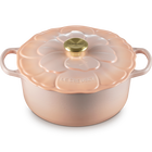 Le Creuset Cast Iron Signature Petal Round Casserole 26cm PecheP&ecirc;che image number 2