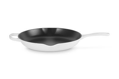 Le Creuset Cast Iron Signature Skillet