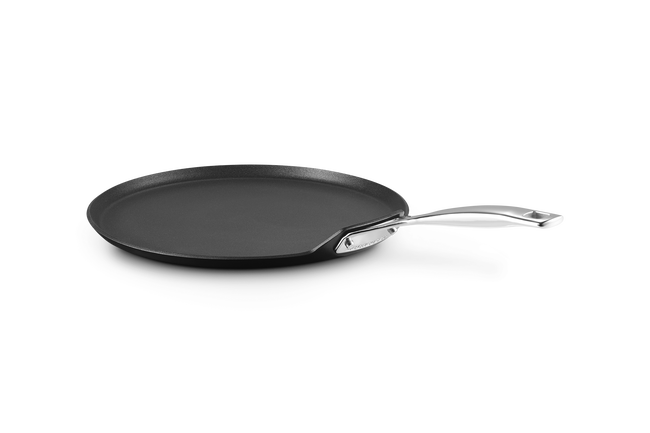 Le Creuset Toughened Non-Stick Cr&ecirc;pe Pan image number 6