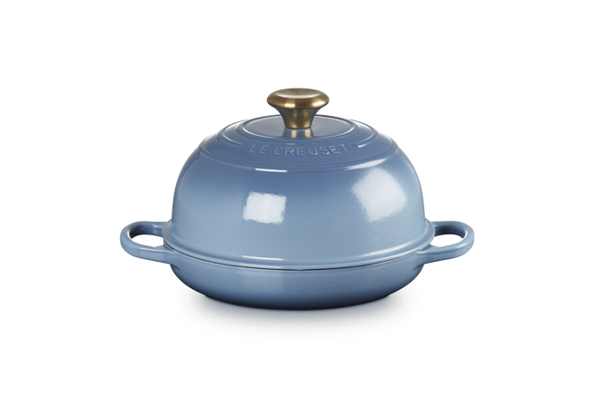 Le Creuset Cast Iron Signature Bread Oven 24cm ChambrayChambray image number 1