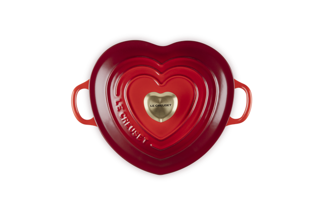 Le Creuset Cast Iron Classic Shallow Heart Casserole with Light Gold Heart Knob 20cm CeriseCerise image number 2