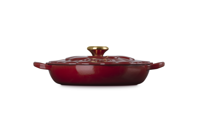 Le Creuset Cast Iron Signature Petal Shallow Casserole 26cmGarnet image number 3