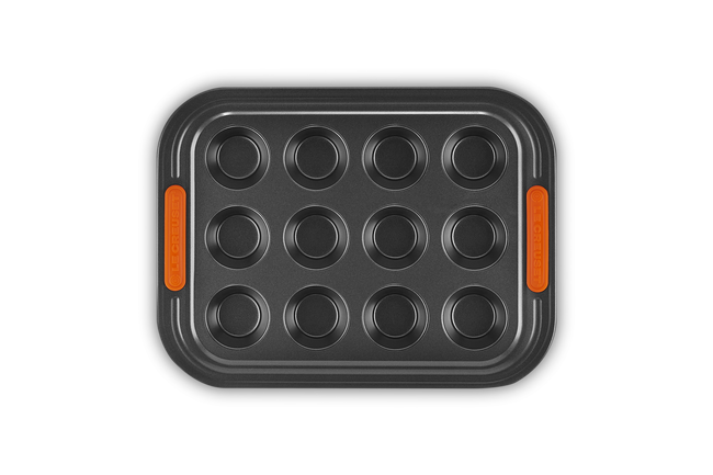Le Creuset Metal Bakeware 12 Cup Mini Muffin Pan image number 2