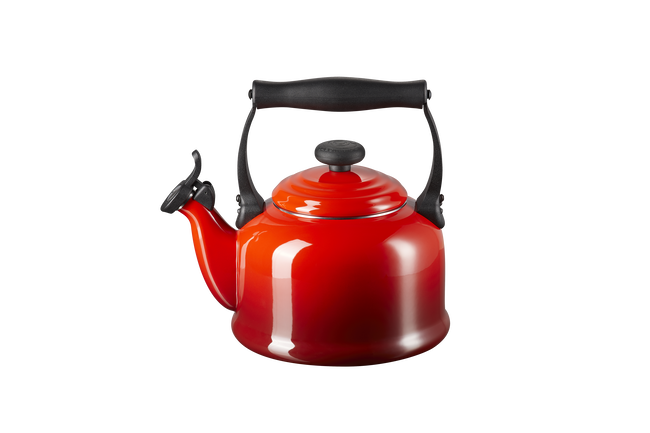 Le Creuset Traditional Kettle 2.1L image number 2