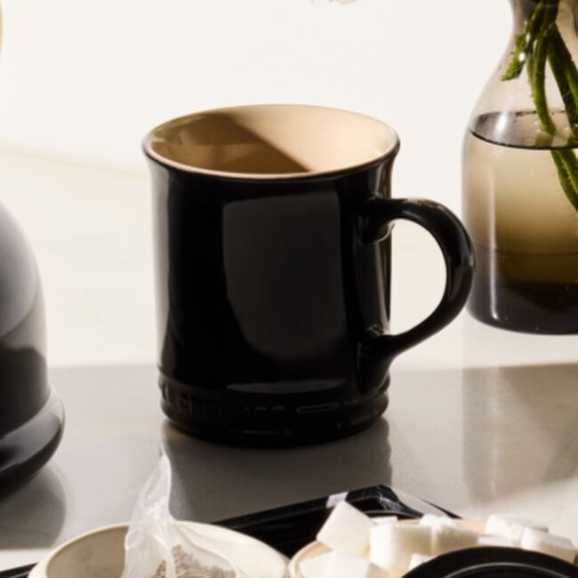Le Creuset Stoneware Seattle Mug 400ml OnyxOnyx image number 5