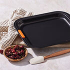 Le Creuset Metal Bakeware Large Rectangular Oven Tray 31cm image number 3