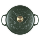 Le Creuset Signature Cast Iron Round Cocotte L'Etoile Relief 24cm For&ecirc;tFor&ecirc;t image number 5