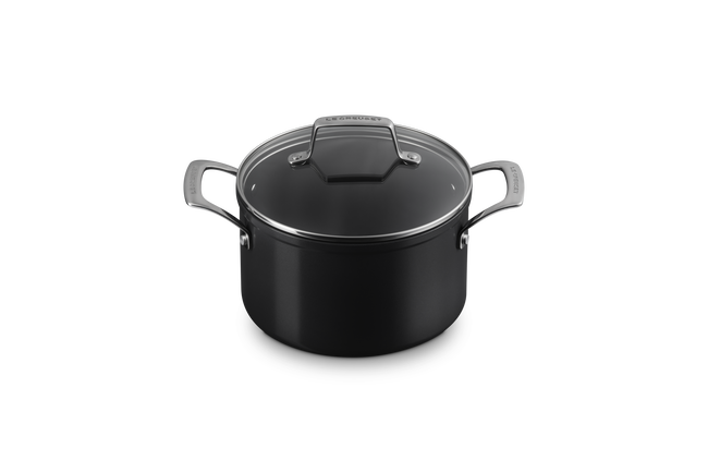 Le Creuset Essential Non-Stick Ceramic Casserole 20cm image number 2