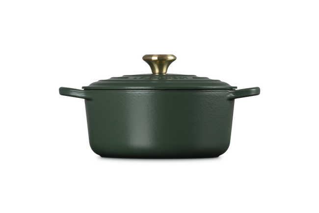 Le Creuset Cast Iron Signature Round Casserole 24cm For&ecirc;tFor&ecirc;t image number 3