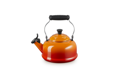Le Creuset Whistling Teakettle with Phenolic Knob 1.6L Flame