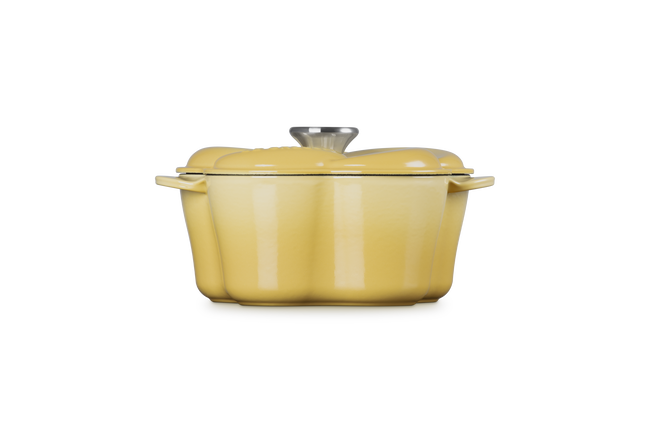 Le Creuset Cast Iron Floral Casserole 20cm image number 4