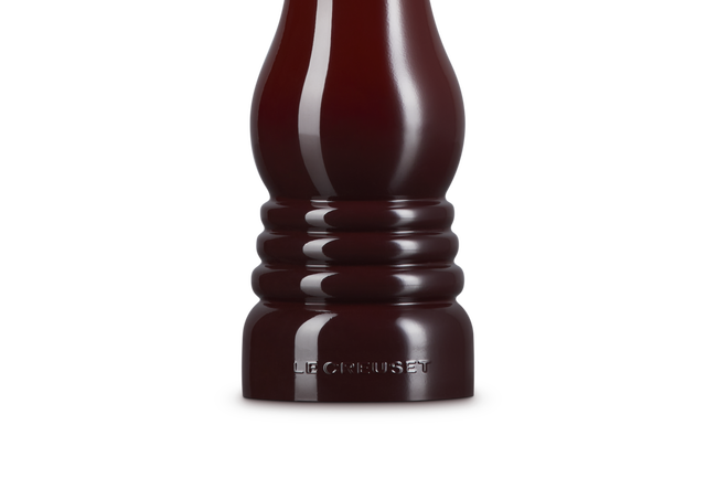 Le Creuset Classic Salt Mill with Gold knob 21cm GarnetGarnet image number 4